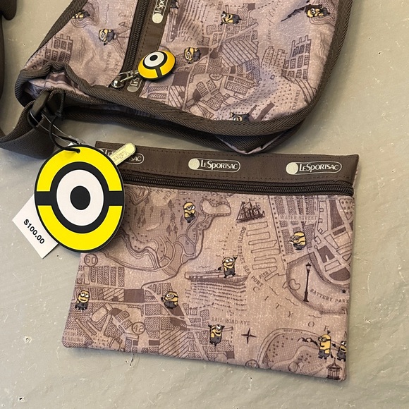 NWT LeSportsac Minions Crossbody Bag With Small Zipper Pouch - Picture 4 of 6